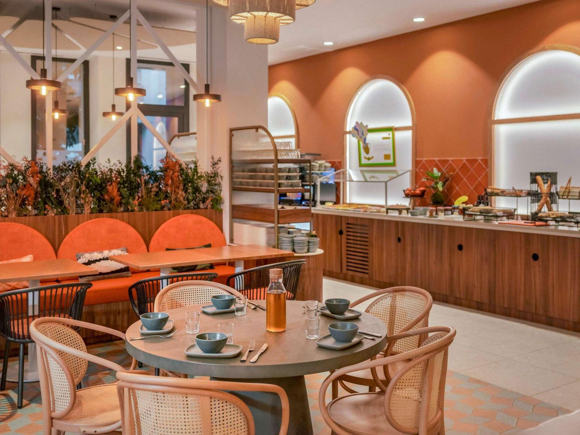 Ibis Styles Sevilla City Santa Justa Ngoại thất bức ảnh