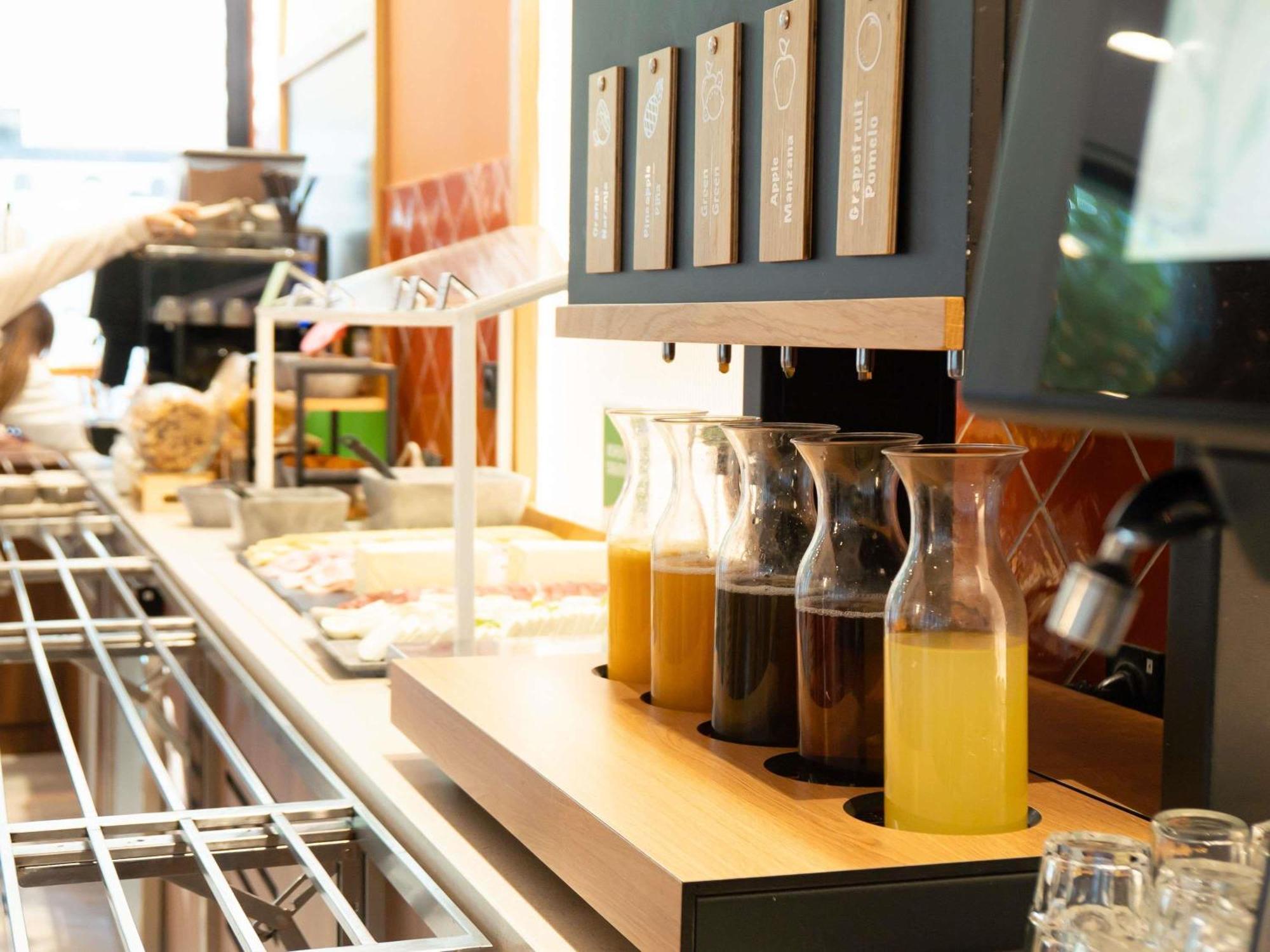 Ibis Styles Sevilla City Santa Justa Ngoại thất bức ảnh